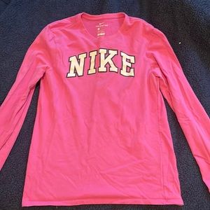 Long sleeve NIKE shirt